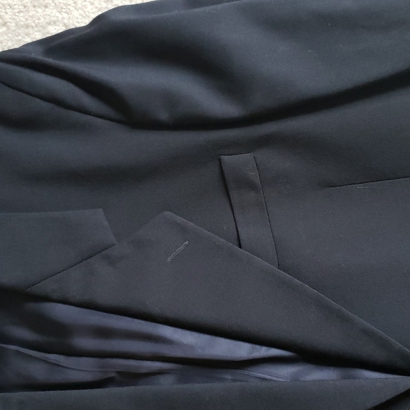 Mens 2 piece Suit - Picture 11 of 15